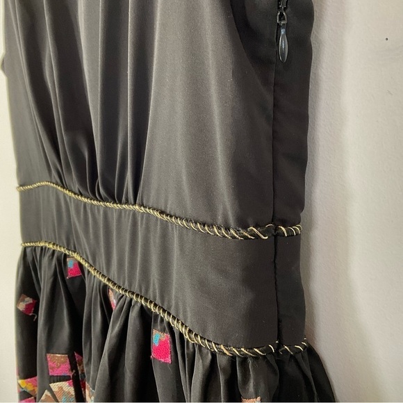 Yumi Kim Embroidered Geometric Dress size 6/8 - Picture 5 of 13